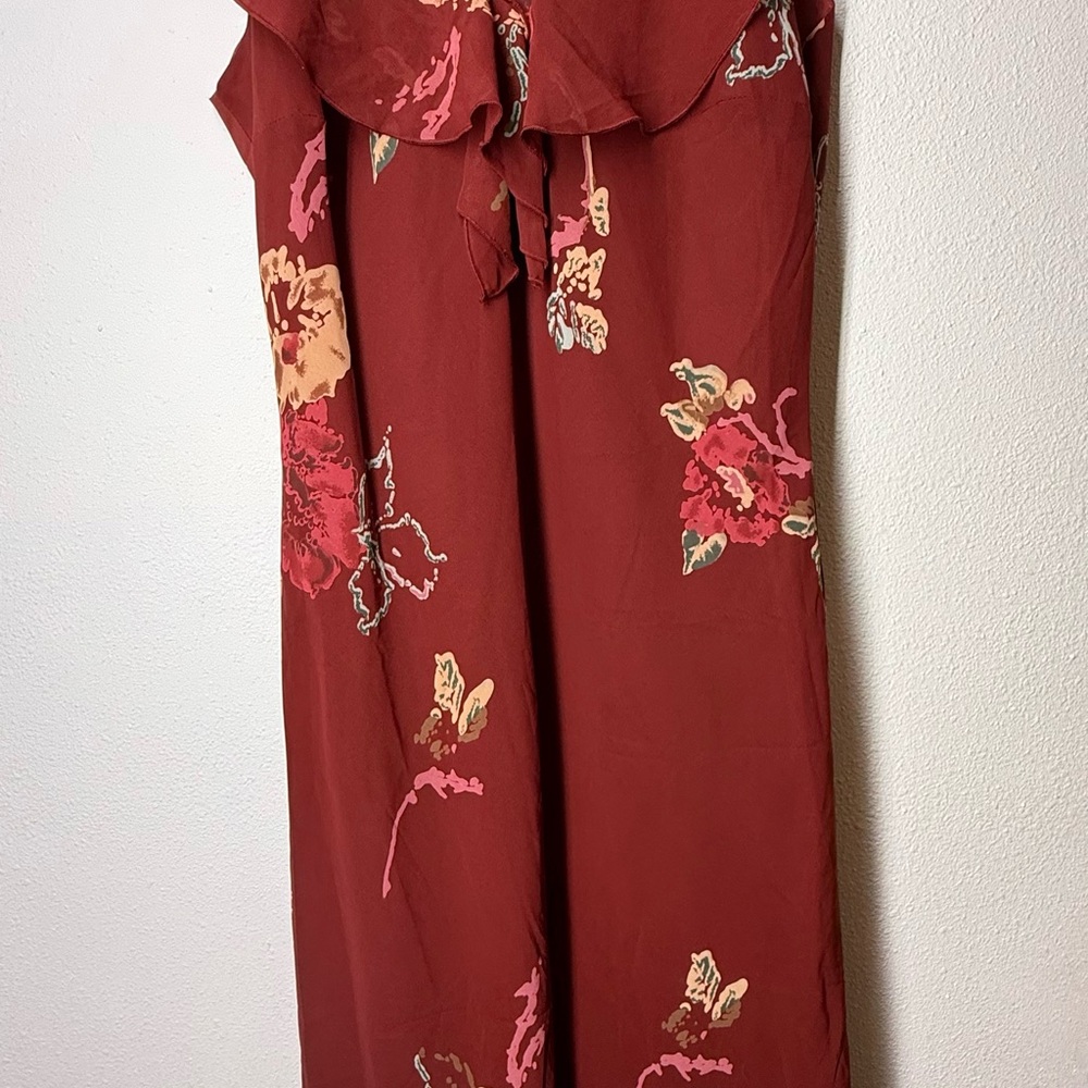Chic Floral Maxi Dress - Burgundy